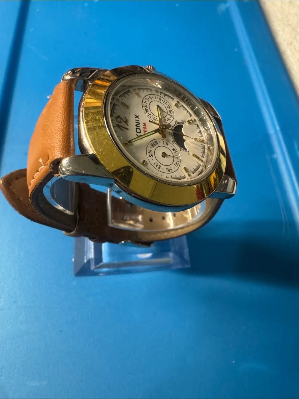 Xonix men watch